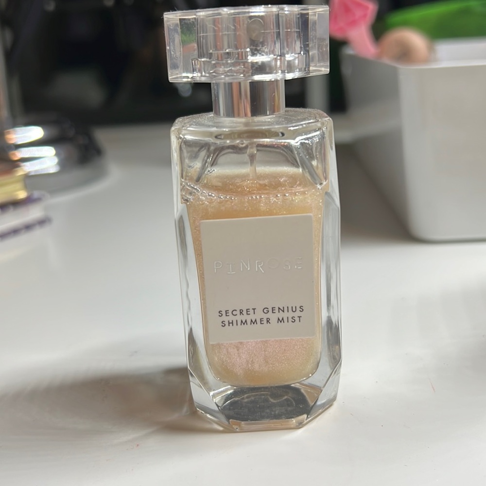 Pinrose Perfume - Picture 2 of 5